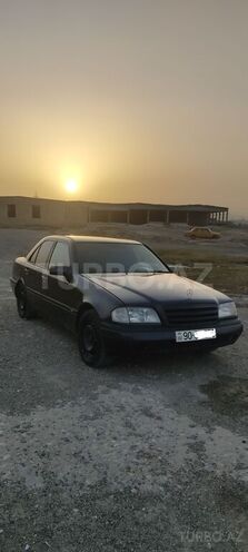 Mercedes C 230 1995, 470,000 km - 2.3 l - Sumqayıt