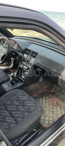 Mercedes C 230 1995, 470,000 km - 2.3 l - Sumqayıt