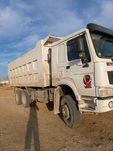 HOWO Sinotruk 2011, 350,000 km - 9.7 л - Goranboy