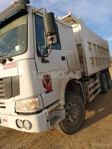 HOWO Sinotruk 2011, 350,000 km - 9.7 л - Goranboy