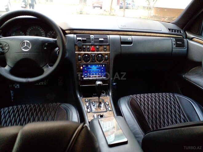 Mercedes E 280 2001, 340,000 km - 2.8 l - Bakı