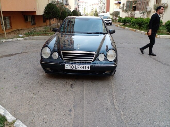 Mercedes E 280 2001, 340,000 km - 2.8 l - Bakı