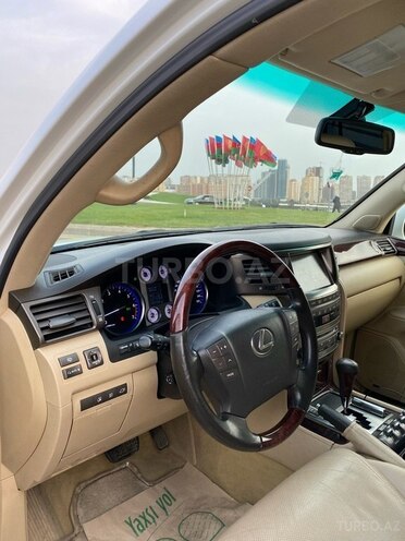 Lexus LX 570 2008, 108,000 km - 5.7 л - Bakı