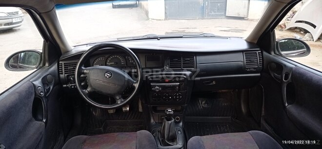 Opel Vectra 1999, 225,000 km - 1.8 l - Bakı