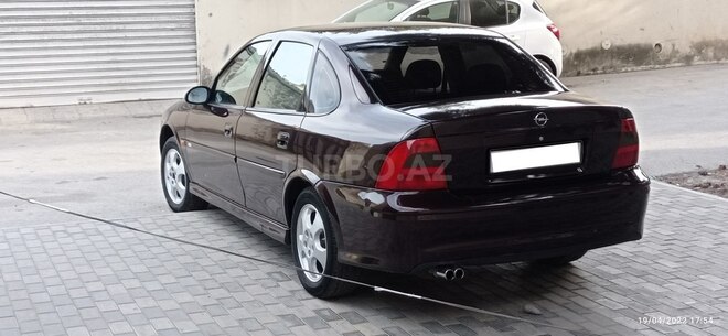 Opel Vectra 1999, 225,000 km - 1.8 l - Bakı
