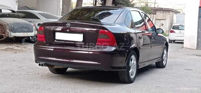 Opel Vectra 1999, 225,000 km - 1.8 l - Bakı