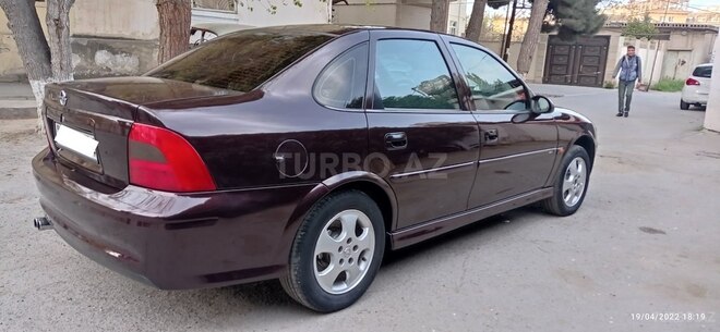 Opel Vectra 1999, 225,000 km - 1.8 l - Bakı