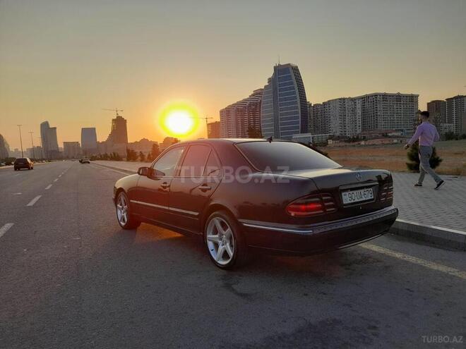 Mercedes E 240 2000, 368,000 km - 2.4 l - Sumqayıt