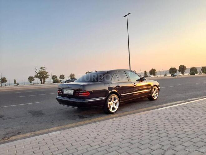 Mercedes E 240 2000, 368,000 km - 2.4 l - Sumqayıt