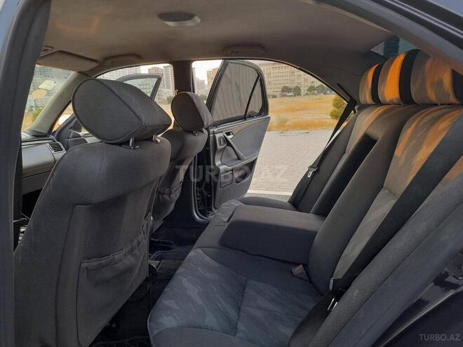 Mercedes E 240 2000, 368,000 km - 2.4 l - Sumqayıt