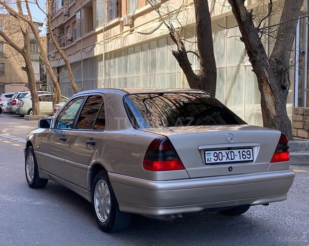Mercedes C 200 1999, 312,000 km - 2.0 l - Bakı