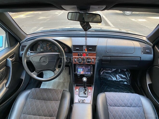 Mercedes C 200 1999, 312,000 km - 2.0 l - Bakı