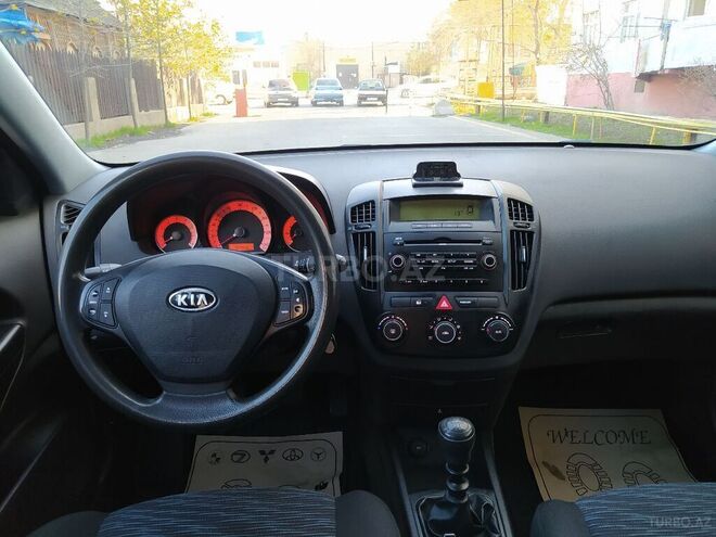 Kia Ceed 2009, 185,000 km - 1.4 л - Sumqayıt