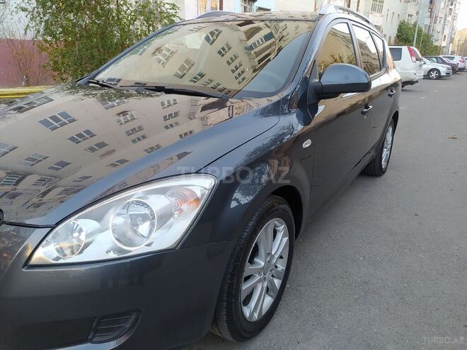 Kia Ceed 2009, 185,000 km - 1.4 л - Sumqayıt