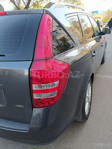 Kia Ceed 2009, 185,000 km - 1.4 л - Sumqayıt