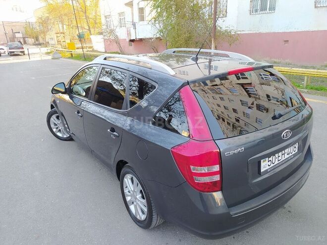 Kia Ceed 2009, 185,000 km - 1.4 л - Sumqayıt