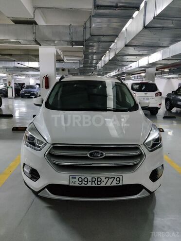 Ford Escape 2017, 37,000 km - 1.5 l - Bakı