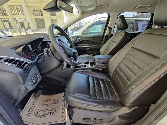 Ford Escape 2017, 37,000 km - 1.5 l - Bakı