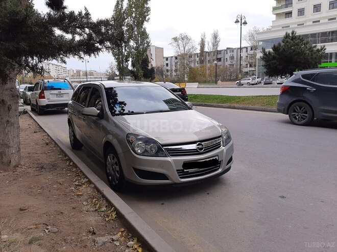 Opel Astra 2009, 220,000 km - 1.4 l - Bakı