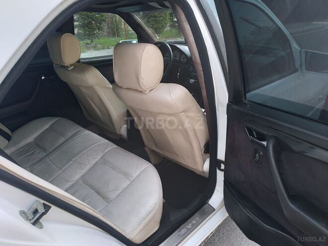 Mercedes C 200 1996, 289,000 km - 2.0 л - Mingəçevir
