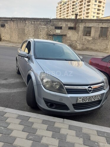 Opel Astra 2006, 300,000 km - 1.3 l - Bakı