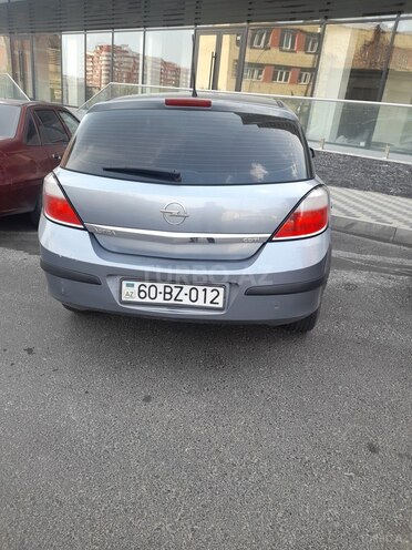 Opel Astra 2006, 300,000 km - 1.3 l - Bakı