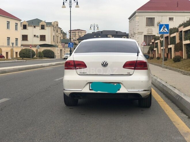 Volkswagen Passat 2013, 193,000 km - 1.8 l - Bakı