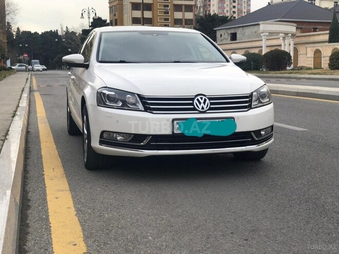 Volkswagen Passat 2013, 193,000 km - 1.8 l - Bakı