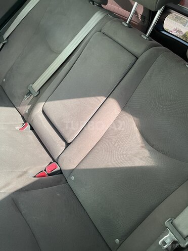 Toyota Prius 2013, 180,000 km - 1.8 l - Bakı