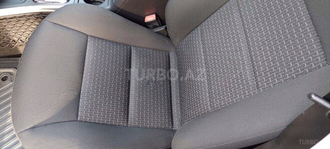 Mercedes B 180 2011, 130,000 km - 1.6 l - Bakı