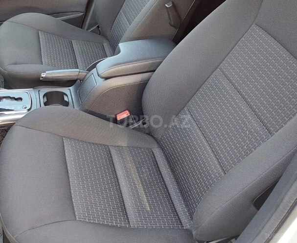 Mercedes B 180 2010, 129,000 km - 1.7 l - Bakı