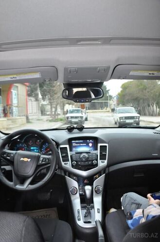 Chevrolet Cruze 2015, 329,708 km - 1.4 l - Şirvan