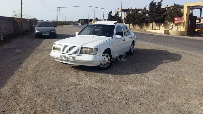 Mercedes E 230 1991, 371,000 km - 2.3 l - Bakı