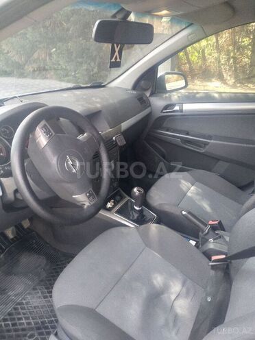 Opel Astra 2006, 445,008 km - 1.3 л - Bakı