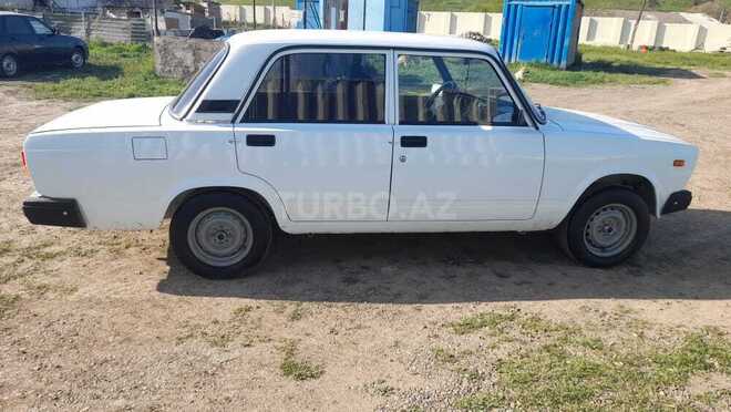 LADA (VAZ) 2107 2009, 52,033 km - 1.6 l - Qazax