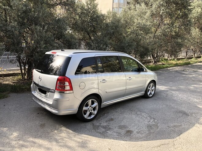 Opel Zafira 2008, 206,000 km - 1.7 л - Bakı