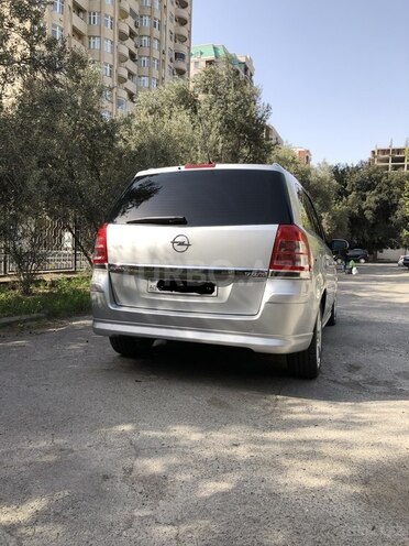 Opel Zafira 2008, 206,000 km - 1.7 л - Bakı