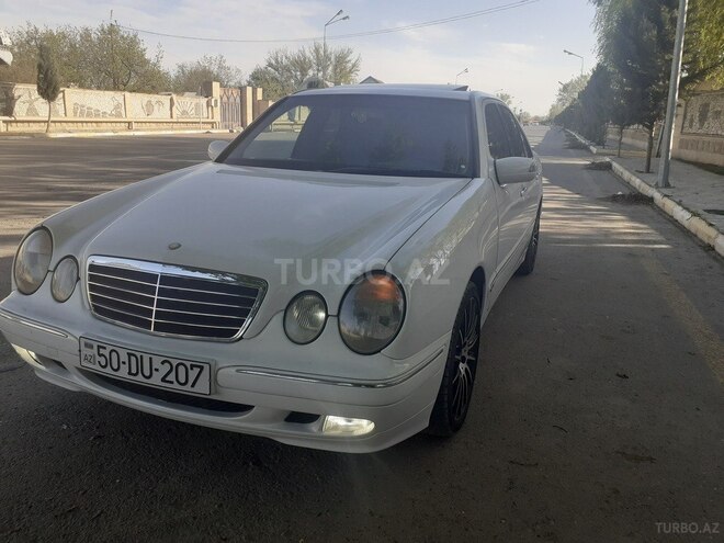 Mercedes E 240 2001, 356,000 km - 2.4 l - Bakı