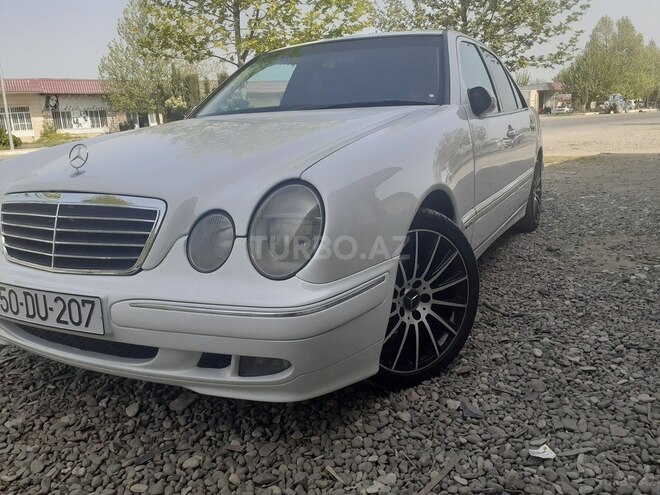 Mercedes E 240 2001, 356,000 km - 2.4 l - Bakı