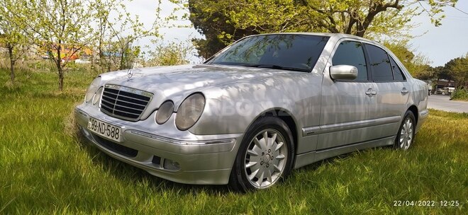 Mercedes E 220 2000, 628,000 km - 2.2 л - Bakı