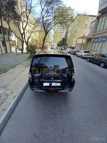 Mitsubishi Pajero 2007, 176,000 km - 3.0 l - Bakı