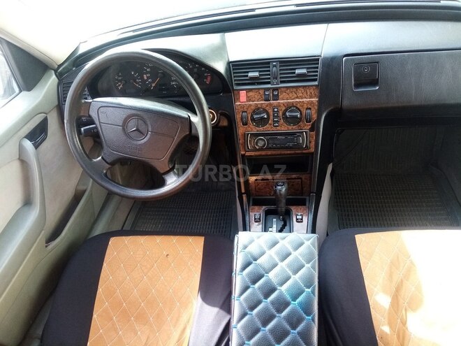 Mercedes C 220 1994, 275,000 km - 2.2 l - Xırdalan