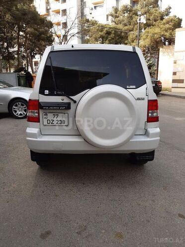 Mitsubishi Pajero io 1999, 250,000 km - 1.8 л - Bakı