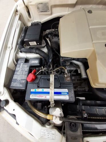Mitsubishi Pajero io 1999, 250,000 km - 1.8 л - Bakı