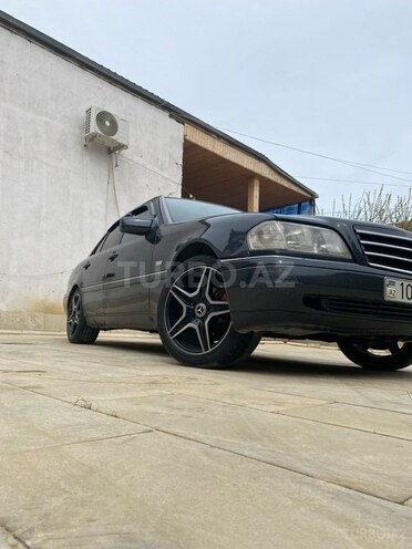 Mercedes C 220 1995, 450,000 km - 2.2 л - Bakı