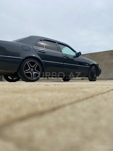 Mercedes C 220 1995, 450,000 km - 2.2 л - Bakı