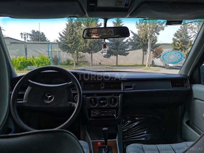 Mercedes 190 1990, 425,298 km - 1.8 л - Bakı