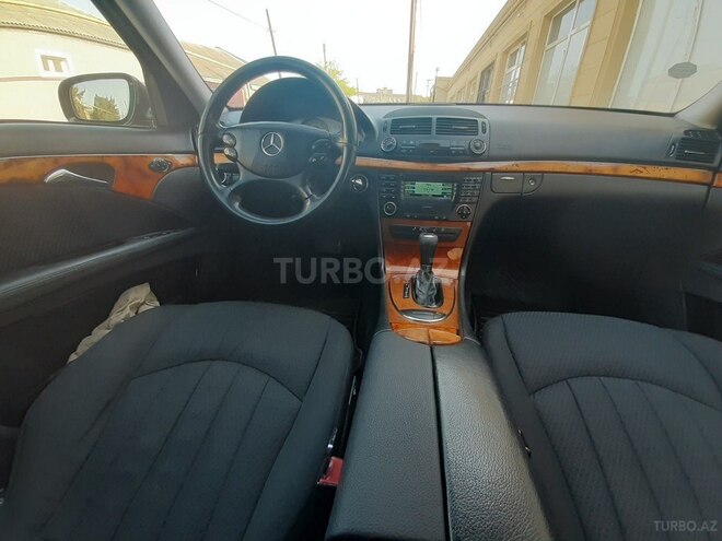Mercedes E 220 2007, 200,600 km - 2.2 л - Bakı