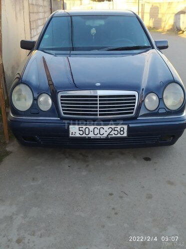 Mercedes E 230 1995, 89,562 km - 2.3 l - İmişli
