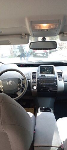 Toyota Prius 2009, 140,000 km - 1.6 л - Bakı